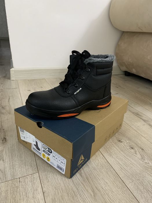 Сатылады зимний Новый Delta plus 39 размер