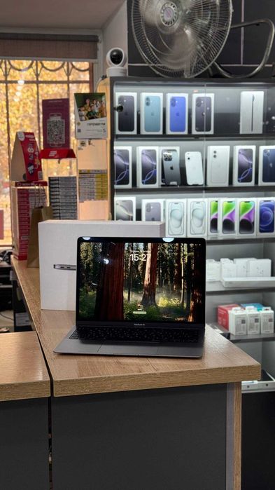 Новый MacBook Air 13 М1 / 8ГБ / SSD 256ГБ