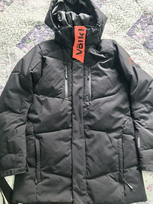 Продам подростковый лыжный костюм . фирма   Volki