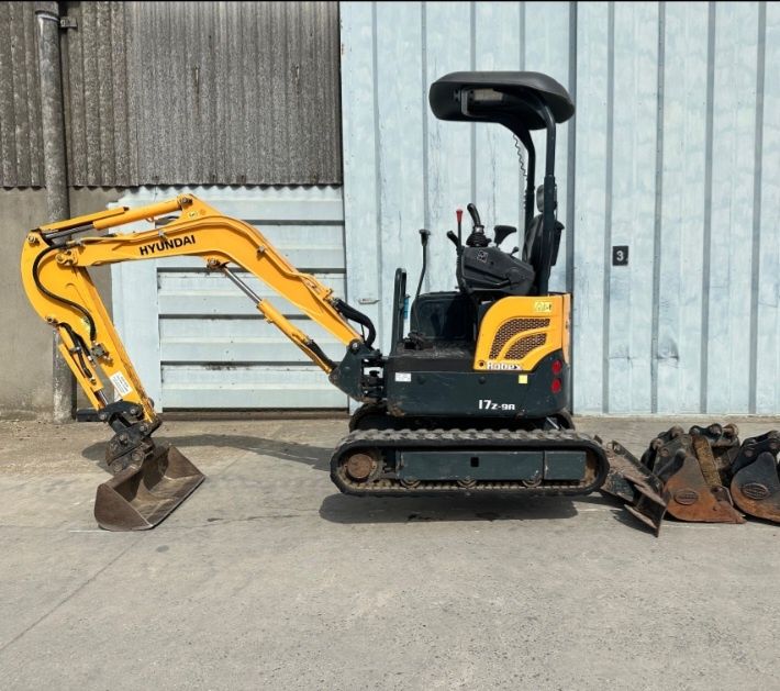 Excavator Hyundai kubota