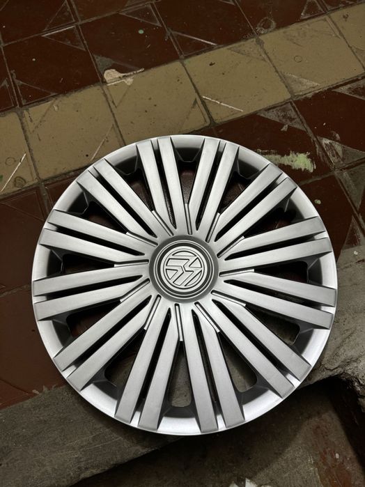 Продам колпак на wv polo