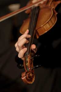 Ofer lectii de vioara si teoria muzicii