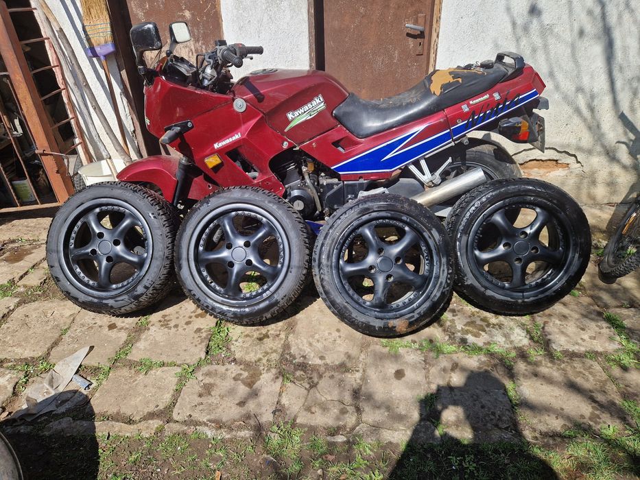 Джанти от Пежо 206 15ки със зимни гуми