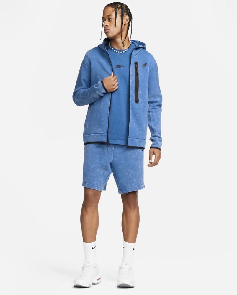 Nike Tech Fleece