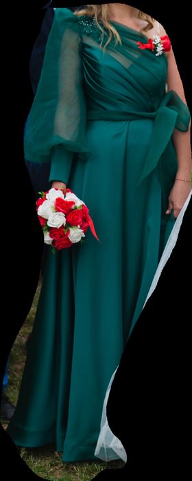 Vand rochie dama si costum copil