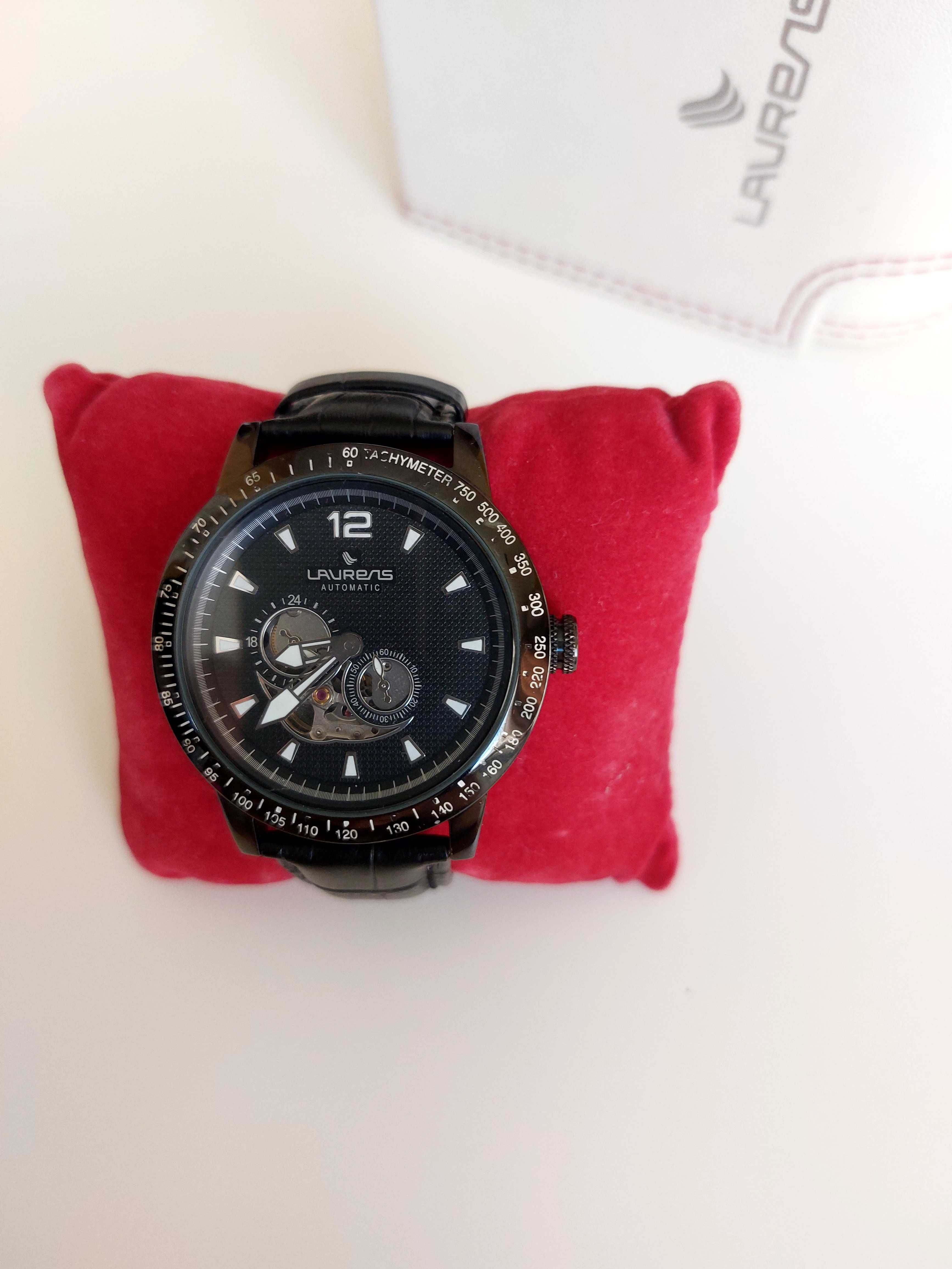 Часовник Laurens Automatic