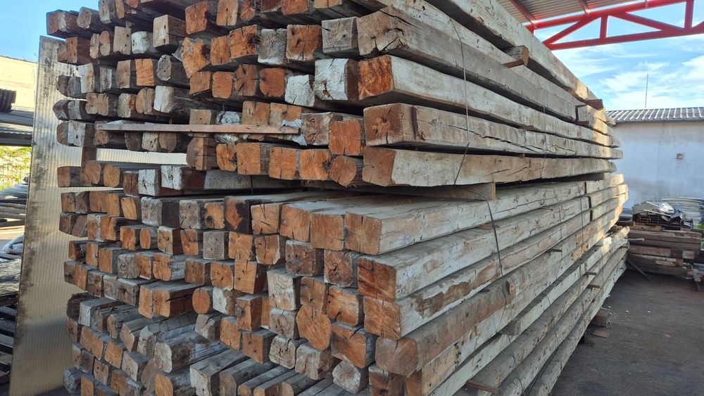 115 годишни греди от червен бор, 15х15см, 8м дължина