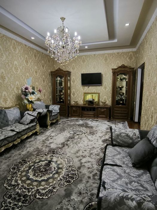 NAZARBEK. UY  6 sotix 7 ta xona