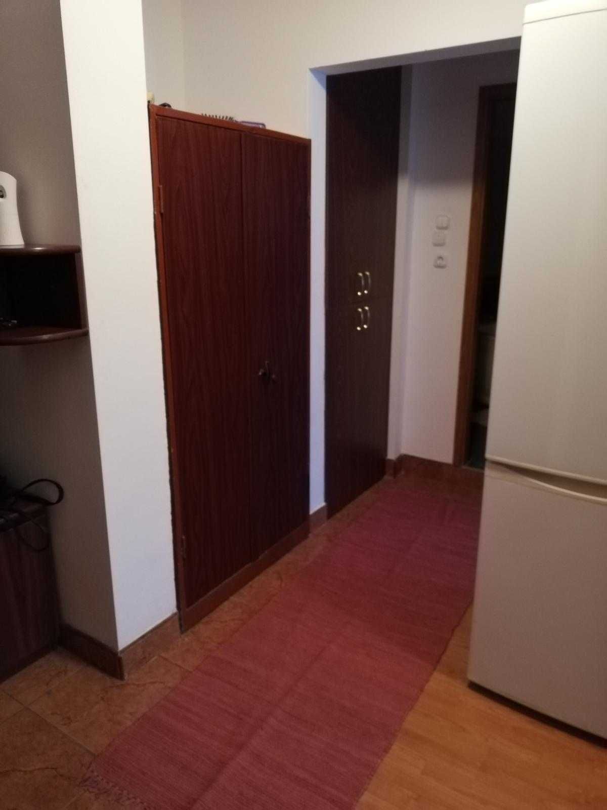 Inchiriere apartament lângă Piața Decebal