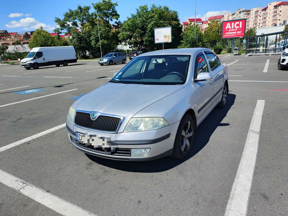 Vând skoda Octavia 2