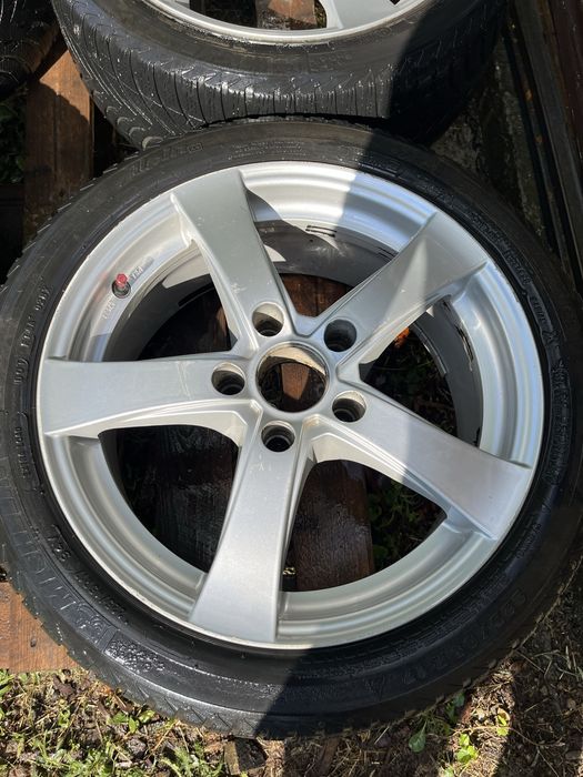 Jante Dezent R17 BMW cu anvelope de iarna 225/45R17
