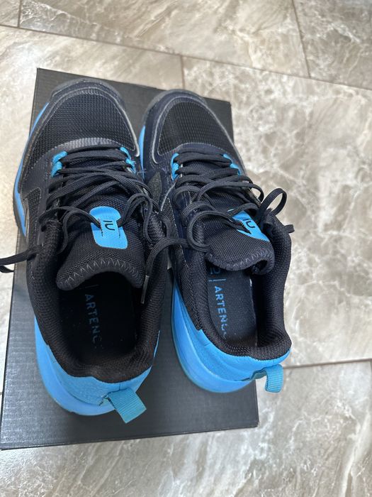 Adidasi Artengo marimea 37