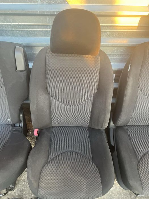 Салон плат обикновен запазен комплект за Toyota Rav4 Тойота Рав4 н980