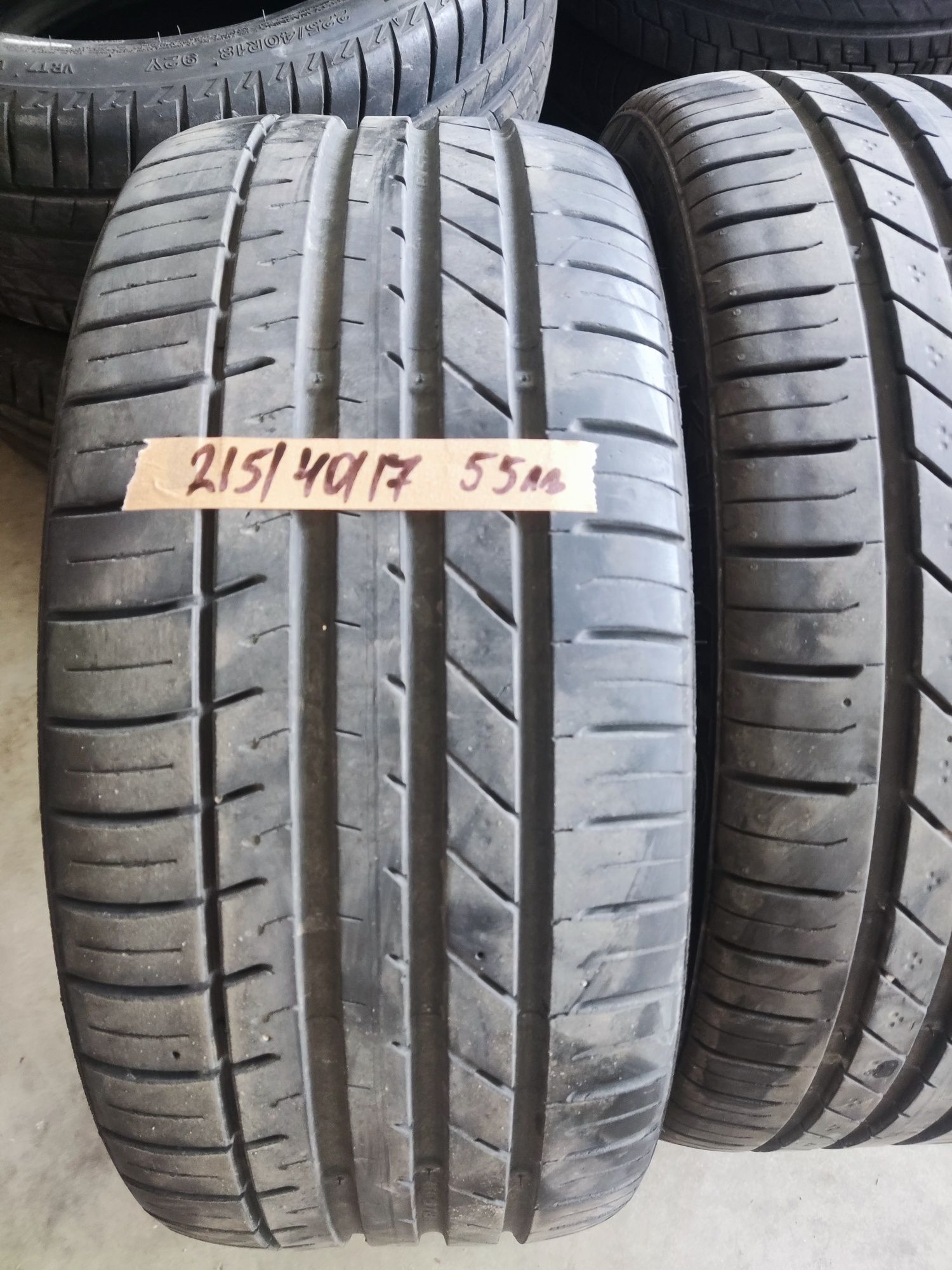 215/40/17 KUMHO ECSTA Sport