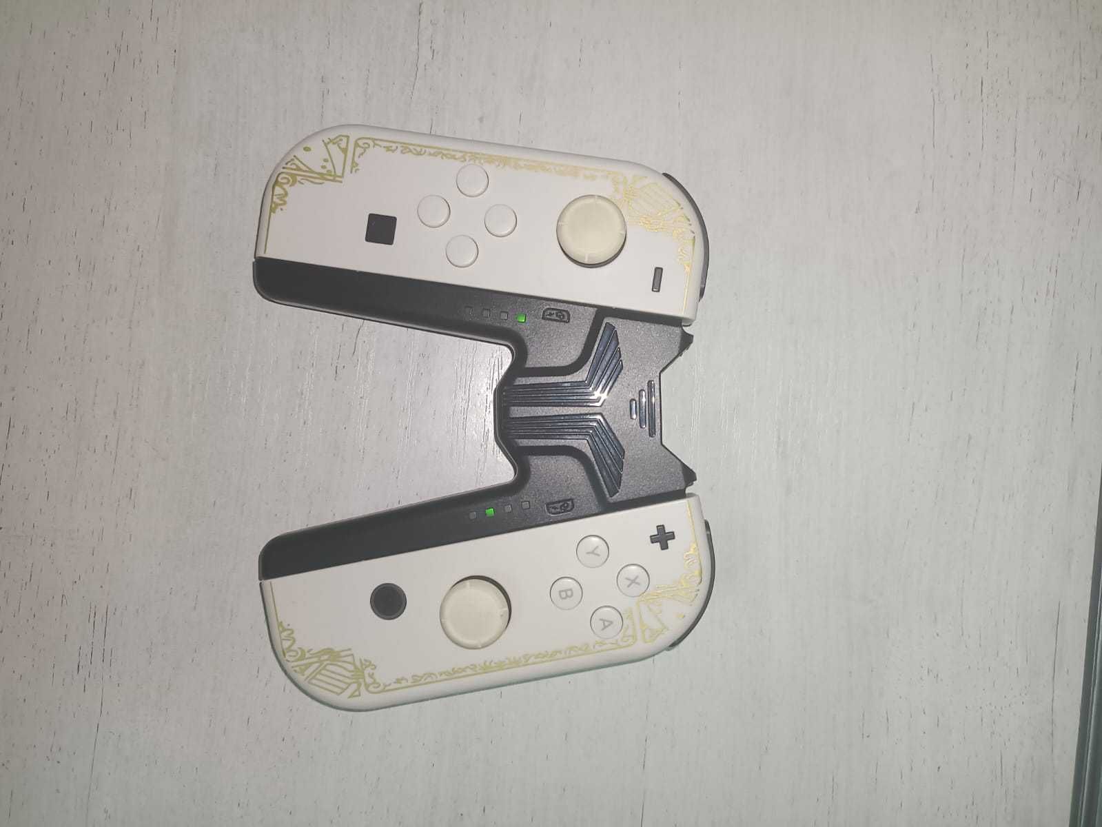 Joycon с держателем-зарядкой