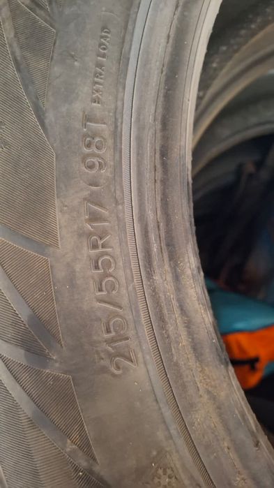 Продам шины зимние б/у