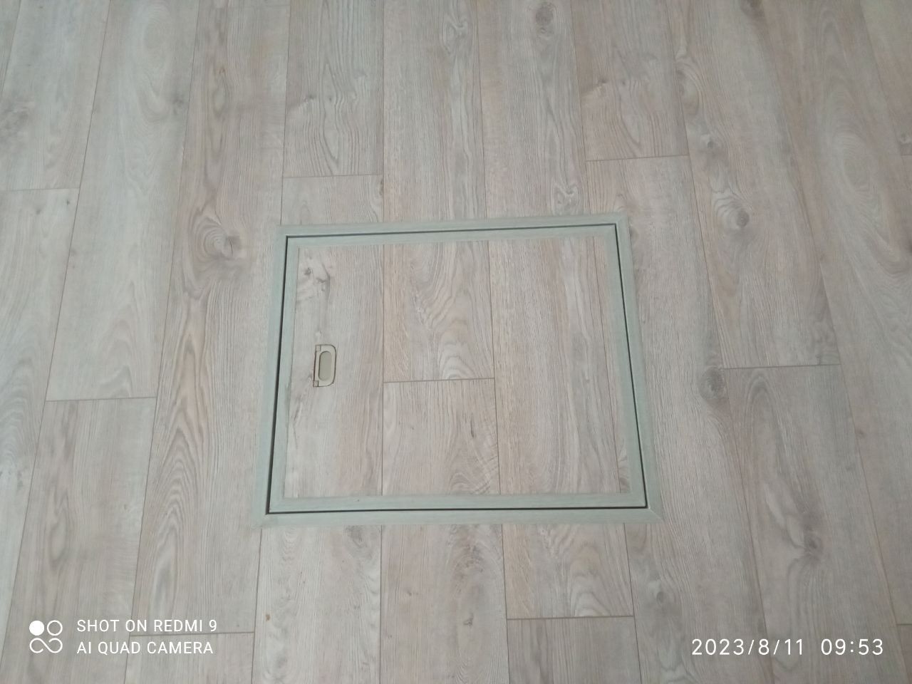 Укладка ламината профессионально.