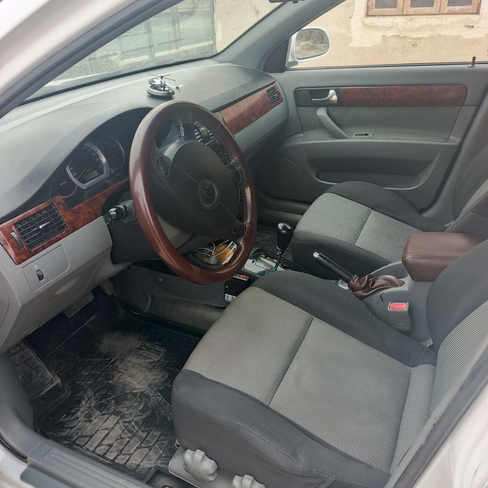 Lasseti 1.8 avtomat ideal holat