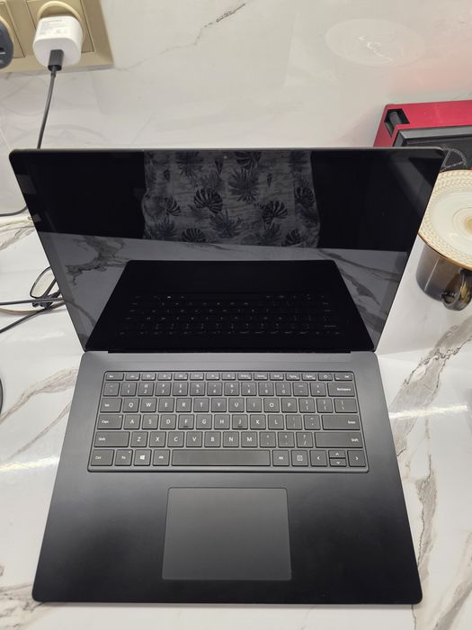 Microsoft Surface Laptop 4 Black 15,256gb 15 дюмовый