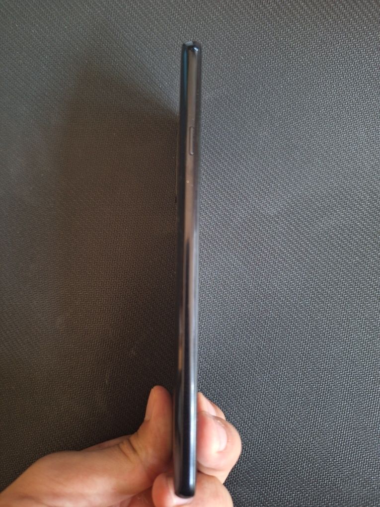 Samsung A9 138gb