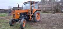 Tractor Universal 650 cu plug