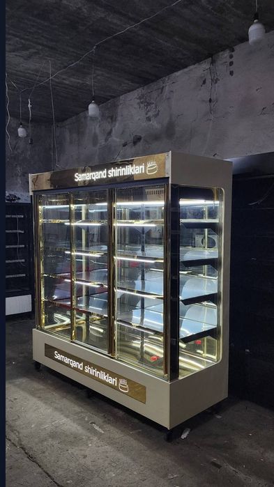 Холодильник витрина