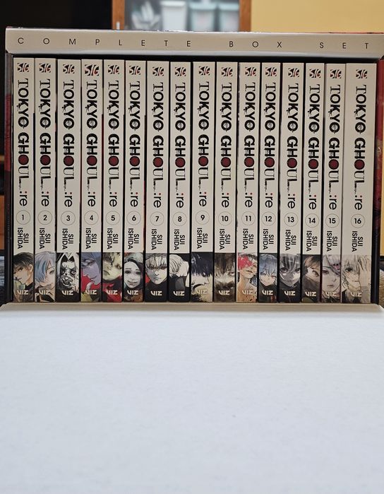 Продавам Tokyo Ghoul:Re Manga Box