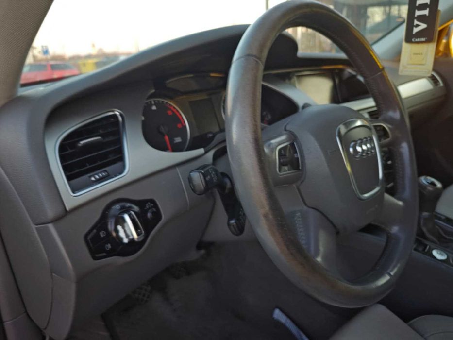 Plansa Bord Audi A4 B8