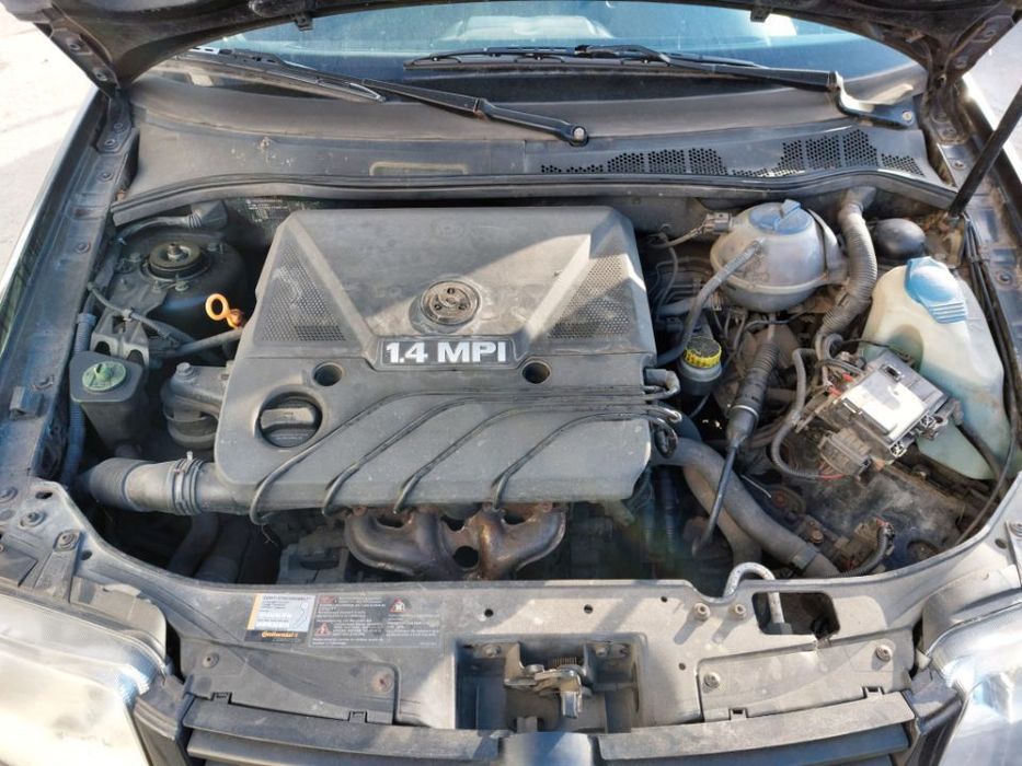Dezmembrari Volkswagen Polo 1.4 MPi 2001