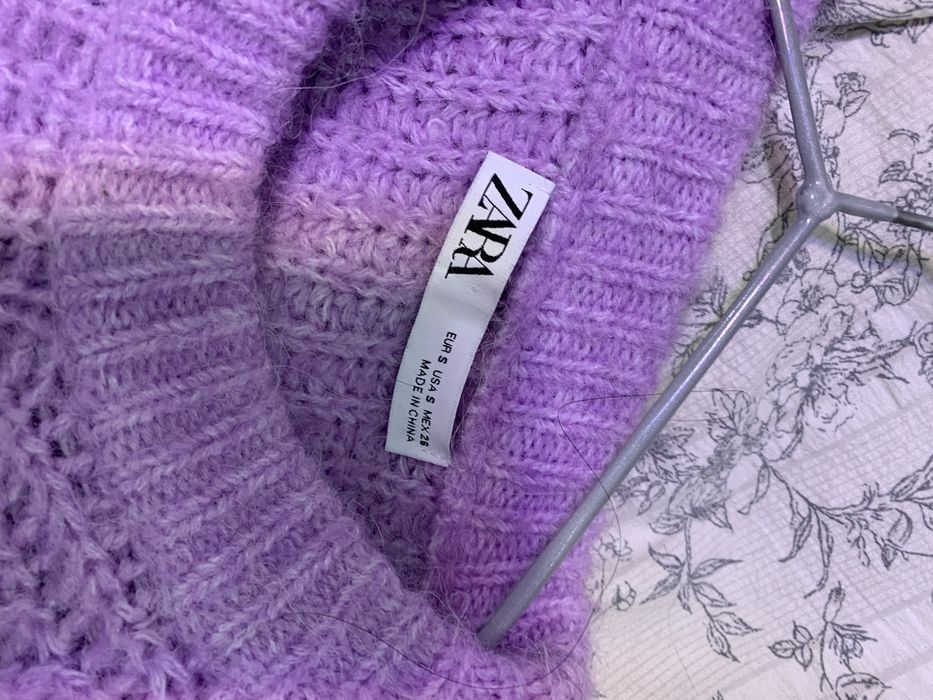 Продается не дорого свтер от ZARA