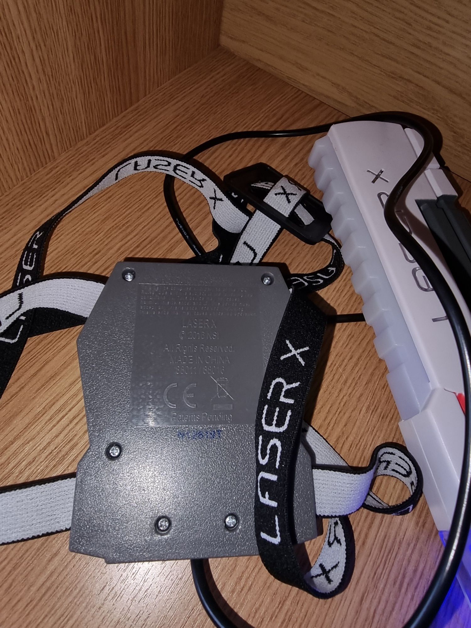 Căști steelseries arctis 7 și puști laser x