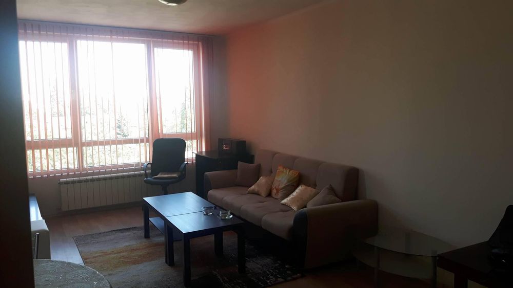 Двустаен, под наем, ж.к Медицинска академия