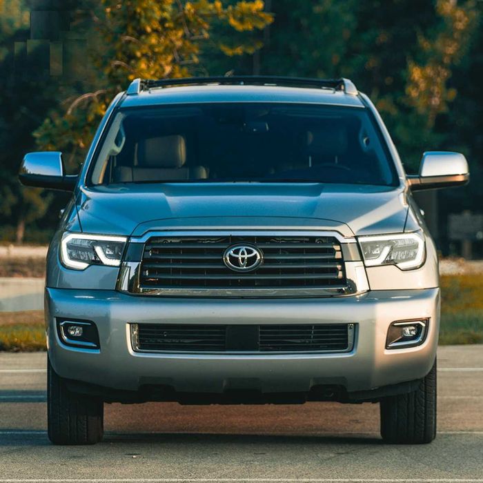 Комплект LED фарове за Toyota Sequoia 2008-2020 и Tundra 2007-2013