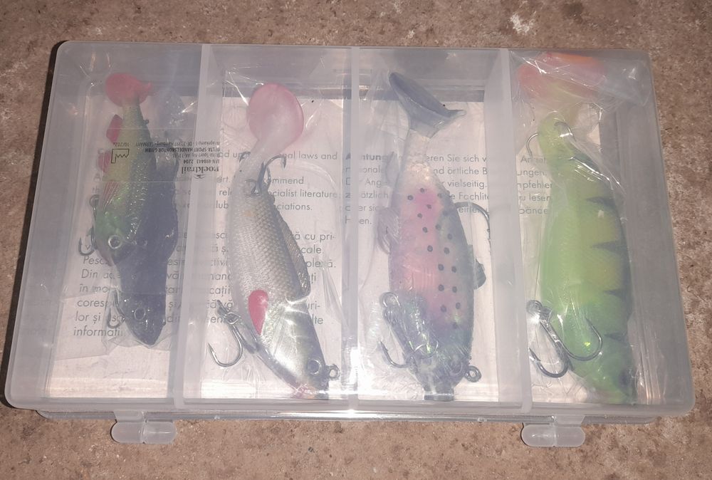 Set naluci pește din cauciuc"Shad" si Lanseta