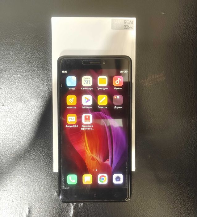 Смартфон Xiaomi Redmi Note 4 нужно сенсор заменить