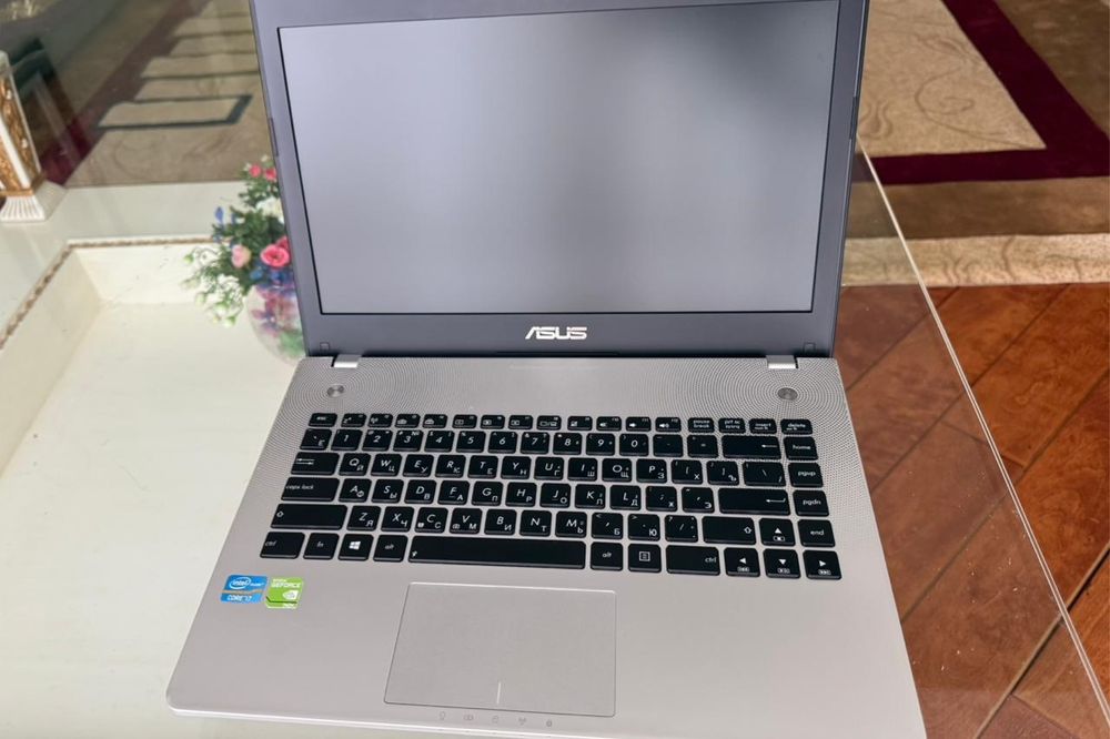 Продам ноутбук Asus