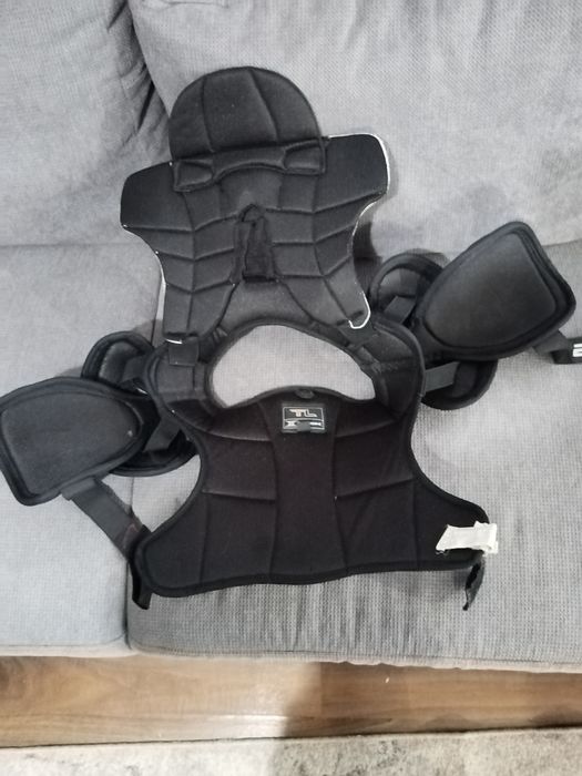 Protecție pentru umeri