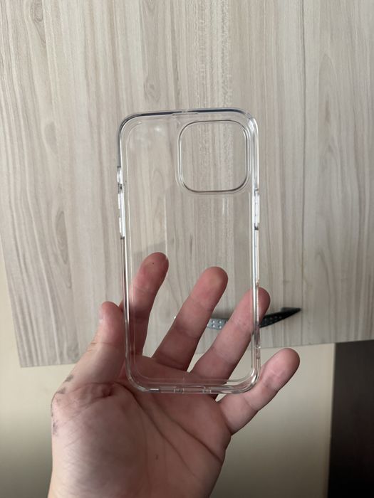 Кейс за iphone 16 pro max Spigen