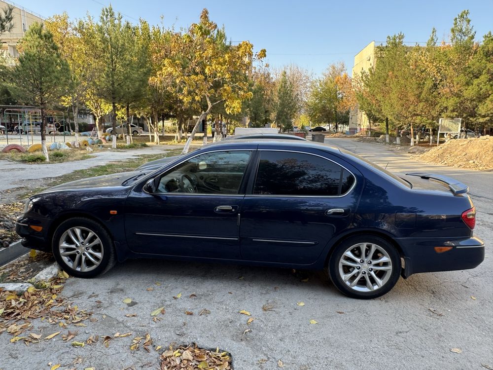 Nissan Maxima 3.0
