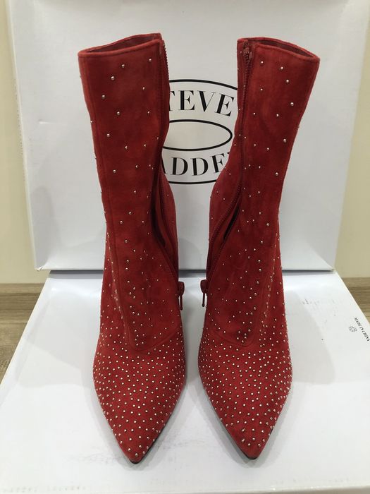 Червени боти Steve Madden с тънък ток