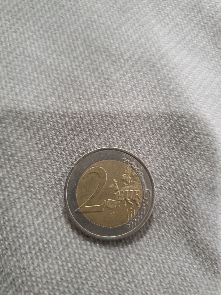 Продам 2 евро монета