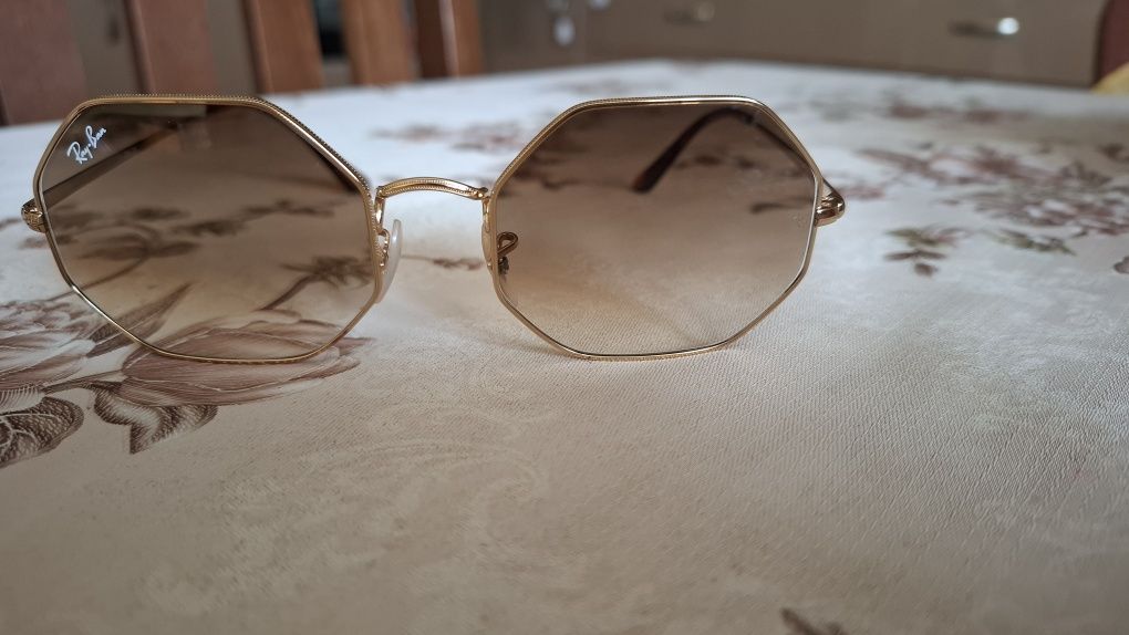 Дамски слънчеви очила Ray Ban