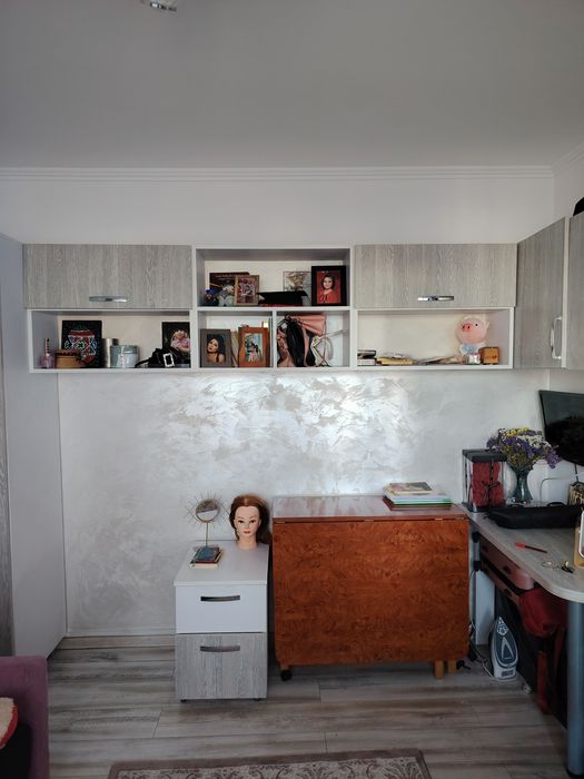 Mobila dormitor culoare gri