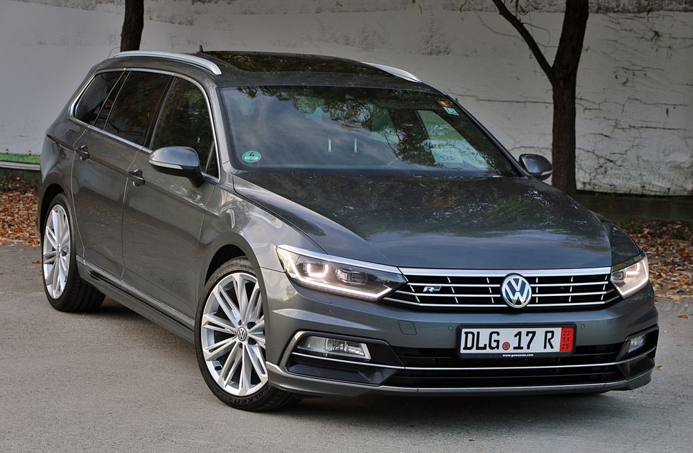 Vw passat b8/R line/panoramic/virtual/dynaudio/matrix/headup/distronic
