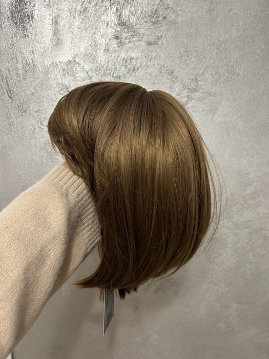 Peruca noua tunsoare bob aramiu