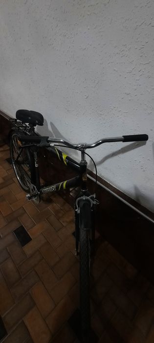 Продоеться велосипед