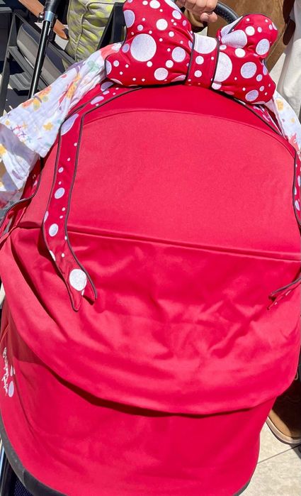 Кош за новородено Cybex Priam Carry Cot Jeremy Scott Petticoat.