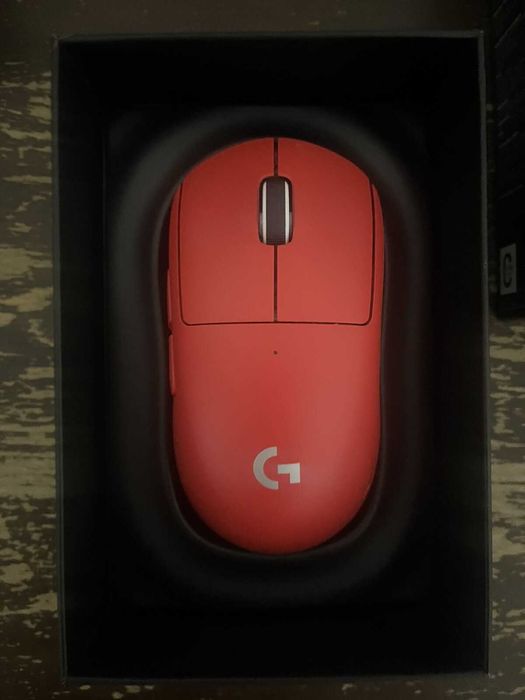 Mouse Logitech G Pro X Superlight Lightspeed Rosu - Garantie 12 luni