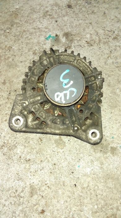 Alternator Renault Clio 3 1.5 Dci