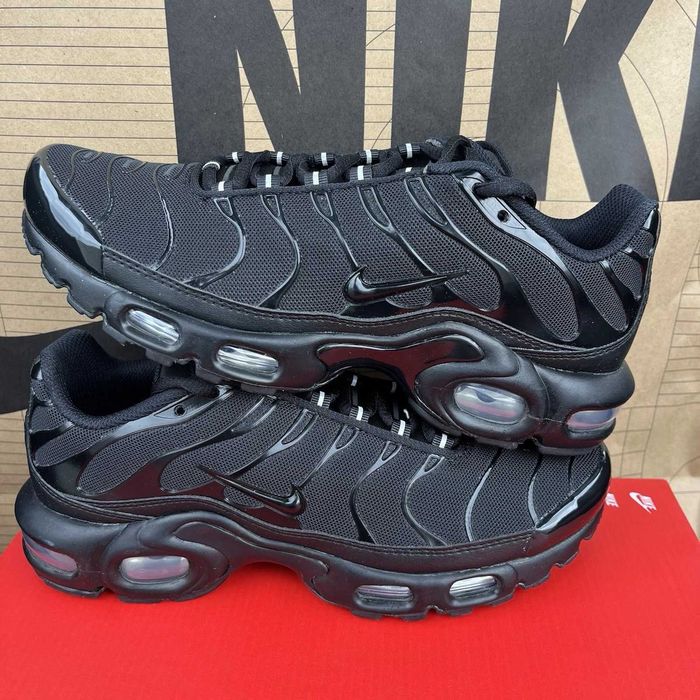 Air Max Plus TN Triple Black